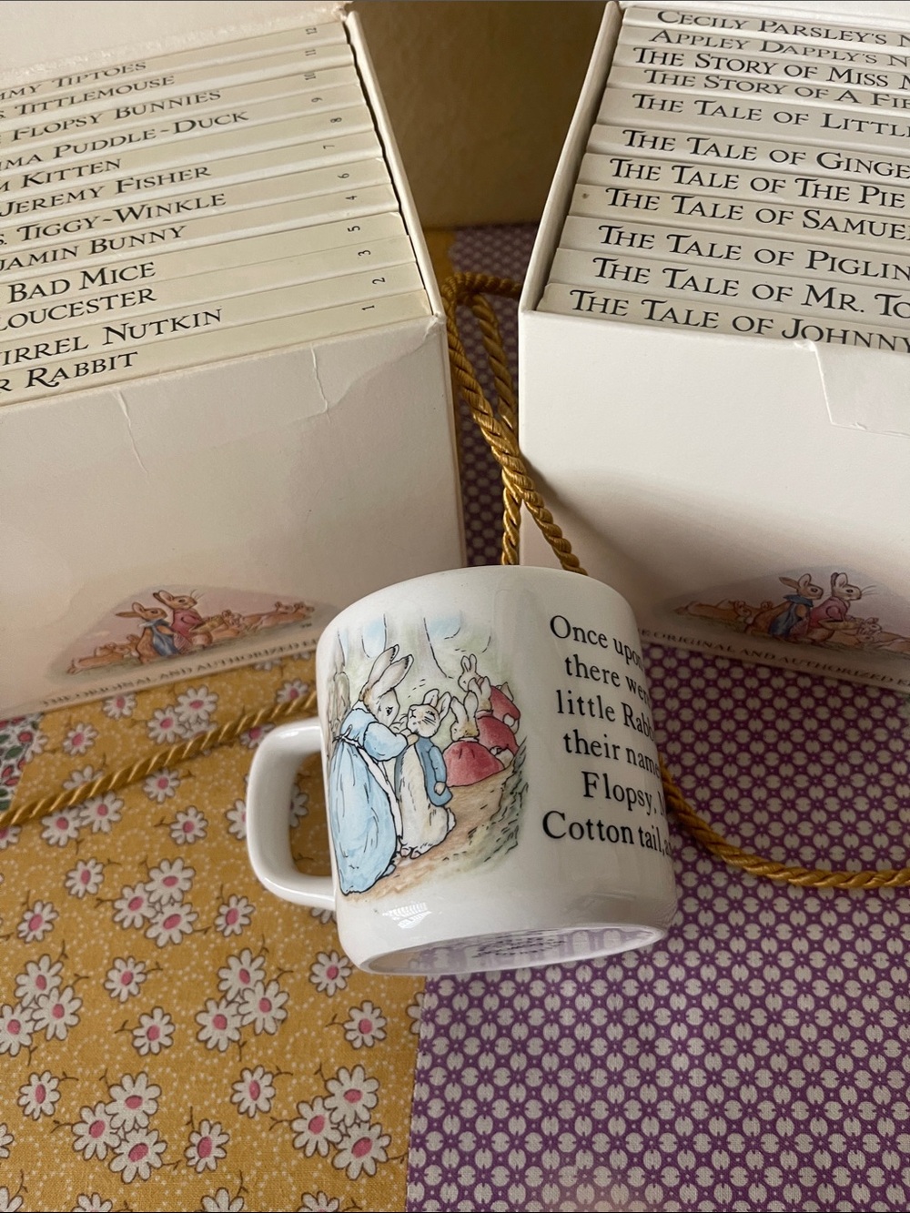 Beatrix potter book collection and mug - Picture 4 of 16